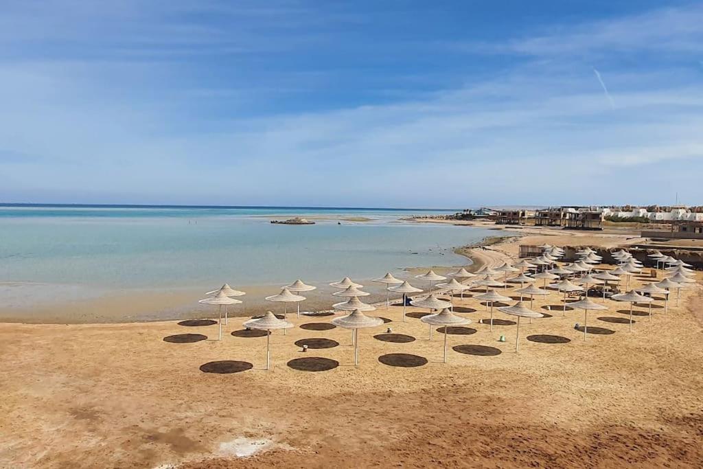 Casablanca Beach Direct Sea View Tow Bedroom Apartment Hurghada Exteriör bild