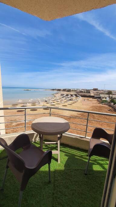 Casablanca Beach Direct Sea View Tow Bedroom Apartment Hurghada Exteriör bild