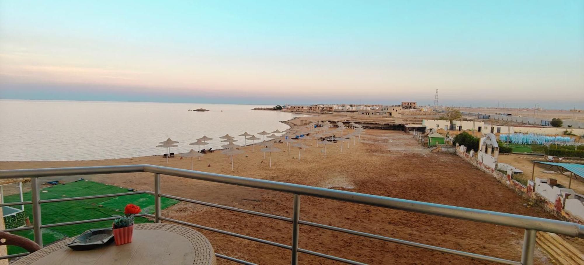 Casablanca Beach Direct Sea View Tow Bedroom Apartment Hurghada Rum bild